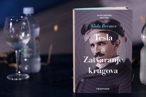 Nestankom egzotike nestao je i poseban interes koji je nekoć privlačio pažnju na književnost iz Hrvatske