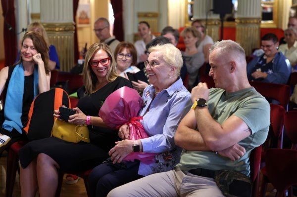 Na promociji u Zagrebu bili su i članovi obitelji stvarne osobe čiji su memoari inspirirali glavni lik romana