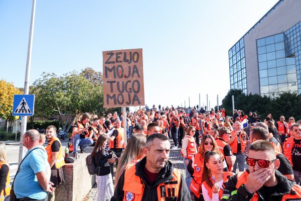 Prosvjed djelatnika hitne medicine