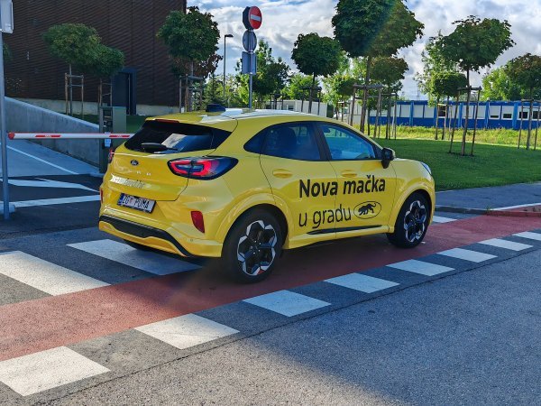 Ford Puma Premium GEN-E BEV Electric 168KS