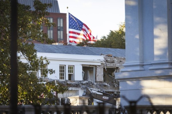 Bijela kuća, trenutno u radovima