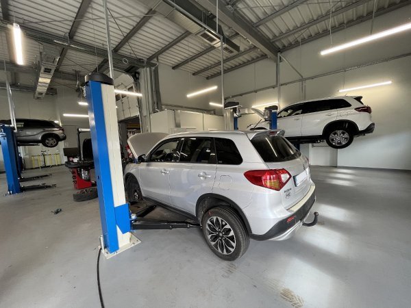 Unikomerc Automobili - servisna radionica