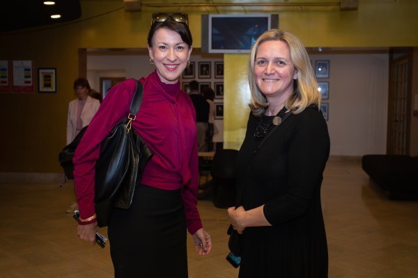 Lidija Ivanda (desno) producentica je i voditeljica nezavisnog Teatra Erato
