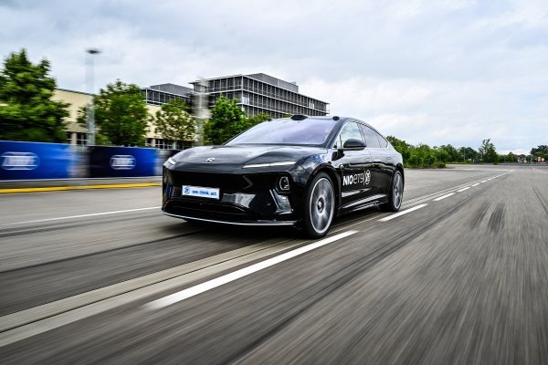 NIO i ZF - sustav upravljanja putem žice (steer-by-wire) u modelu NIO ET9