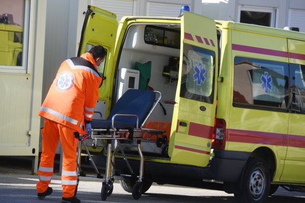 Šesteročlana obitelj iz Umaga završila u bolnici, otrovali se ugljičnim monoksidom