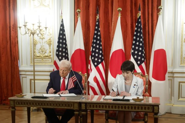 Donal Trump i Sanae Takaichi