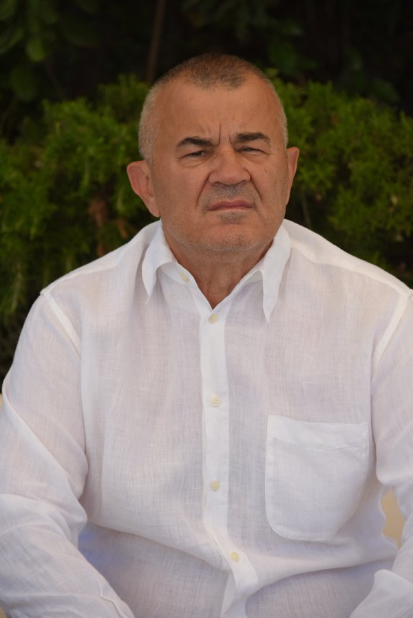 Jasminko Umićević tvrdi da bi Lukoilovo poslovanje u ovom dijelu Europe mogla preuzeti jedna zapadna kompanija