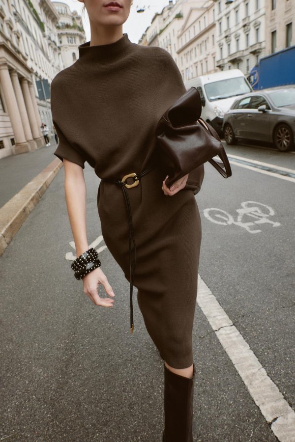 Zarina pletena haljina s remenom