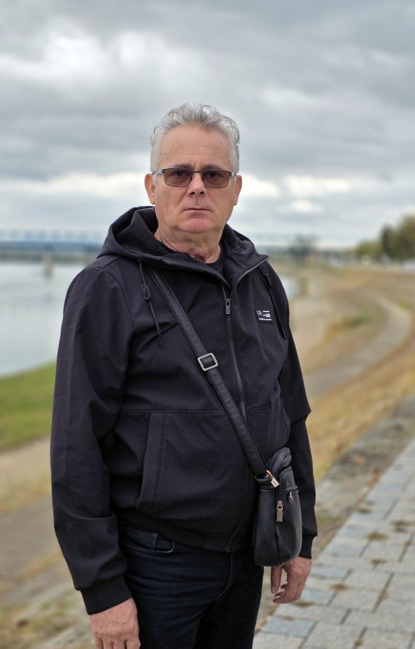 Ivo Đogaš pripadnik je 101. bosanskobrodske brigade HVO-a koja je u ratu podnijela tešku žrtvu