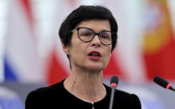 Marta Kos, europska povjernica za proširenje