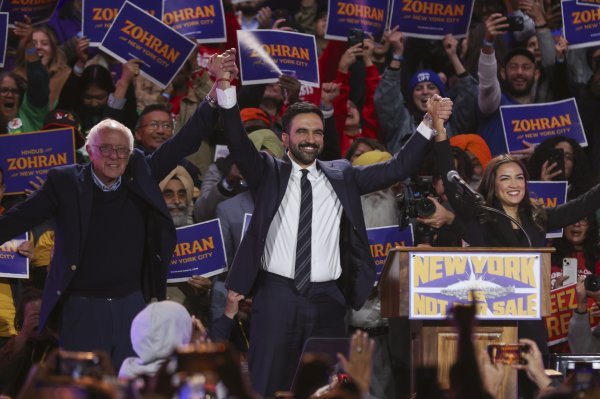 Bernie Sanders, Zohran Mamdani i Alexandra Ocasio-Cortez