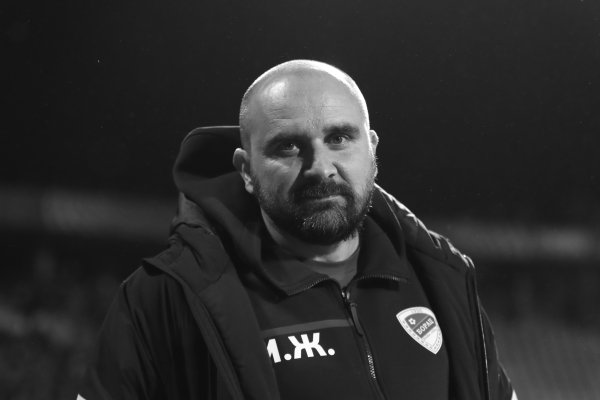 Nezapamćena tragedija na utakmici u Srbiji; preminuo trener Radničkog, imao 44 godine