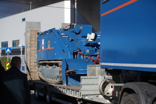 Robot gasi požar u Sv. Nedelji