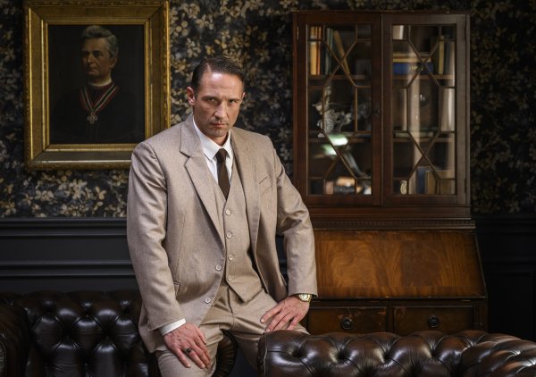 Klemen Novak kao Petar Vukas