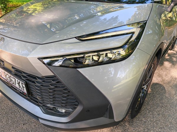 Toyota C-HR 2.0 PHEV 5D e-CVT C-LUB Tech