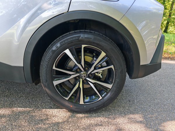 Toyota C-HR 2.0 PHEV 5D e-CVT C-LUB Tech