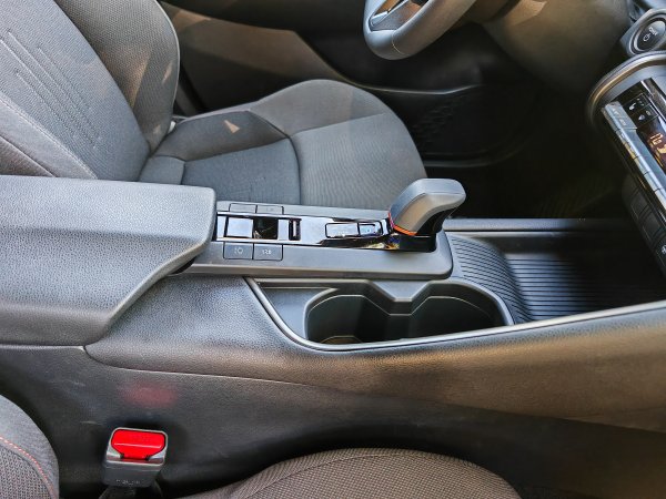 Toyota C-HR 2.0 PHEV 5D e-CVT C-LUB Tech