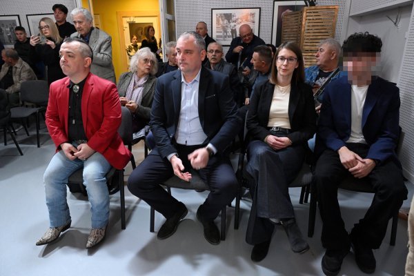 Sinovi su se rodili u 12-godišnjem braku Kiće sa suprugom Dubravkom