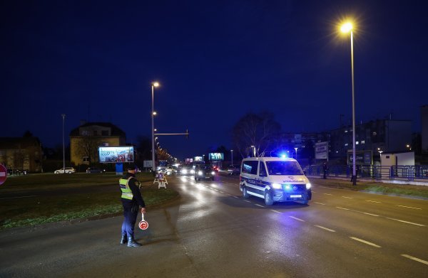 Policija se oglasila o tučnjavi BBB-a i Torcide u Karlovcu