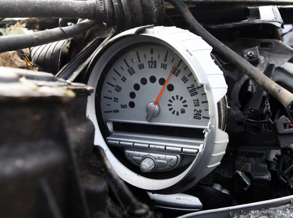 Brzinomjer je ostao zaglavljen na 160 km/h