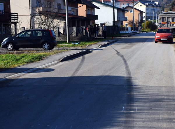 Mjesto prometne nesreće u Ozlju