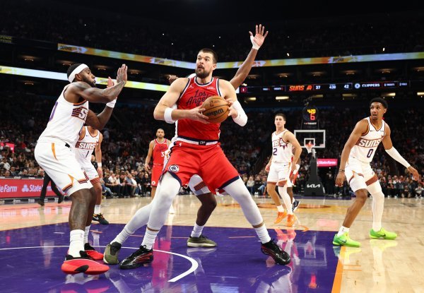 Ivica Zubac i njegovi LA Clippersi doživjeli novi poraz, Oklahoma stigla do 14. pobjede u nizu