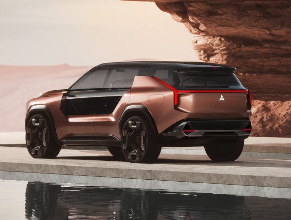 Mitsubishi Motors Elevance Concept