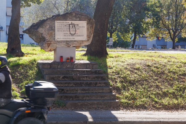 Išaran spomenik prvom splitskom partizanskom odredu