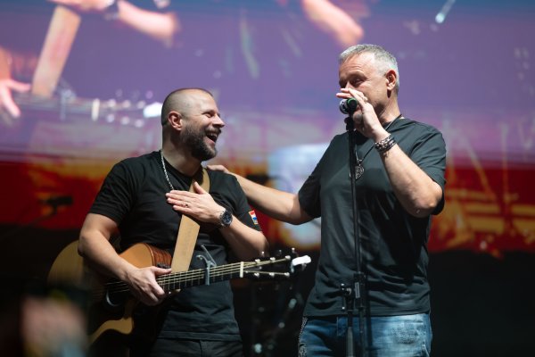 Koncert duhovne glazbe u Zadru, Marko Perković Thompson bio je gost iznenađnjea