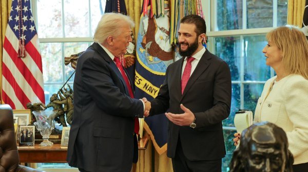 Donald Trump i Ahmed al-Šara
