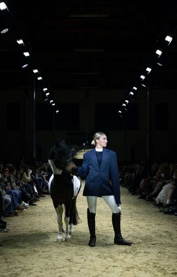 Lokomotiva by Lana Puljić