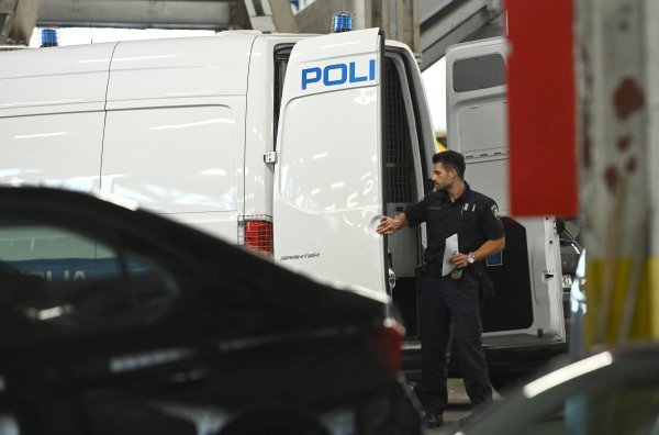 Muškarac (30) u pritvoru zbog mamljenja djece, upoznavao ih s pornografijom