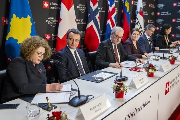 Izbori na Kosovu: Vladajuća stranka na putu prema pobjedi