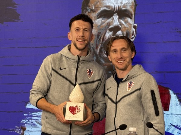 Ivan Perišić i Luka Modrić