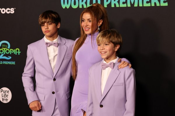 Shakira sa sinovima, Milanom i Sashom