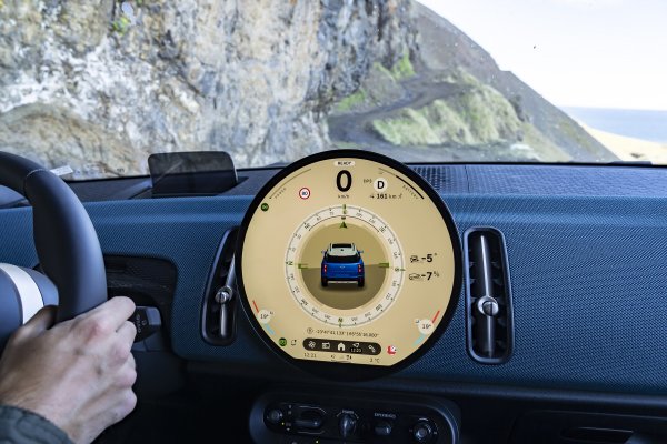 MINI Countryman SE ALL4 na električnom putovanju: Island