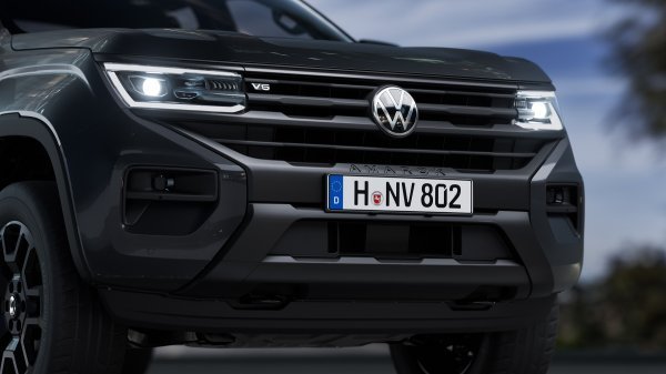 VW Amarok Dark Label