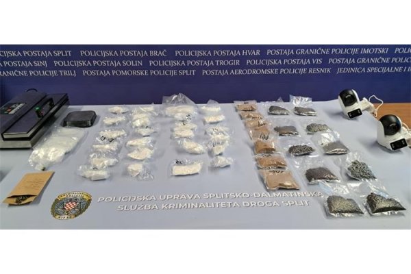 Splitska policija pronašla hrpu droge