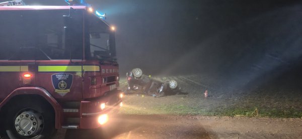 Teška nesreća u Podravini, vatrogasci izvlačili ljude iz smrskanog automobila