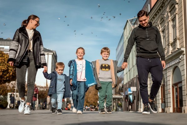 Obitelj Sabljak posjetila je Vukovar kako bi sudjelovala u Koloni sjećanja