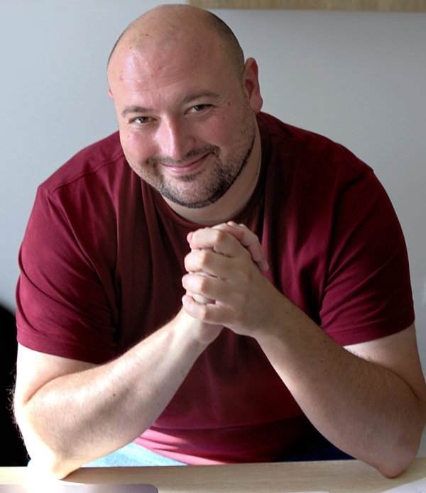 Matija Stojanović ravnatelj je studentskog doma rođen u izbjeglištvu