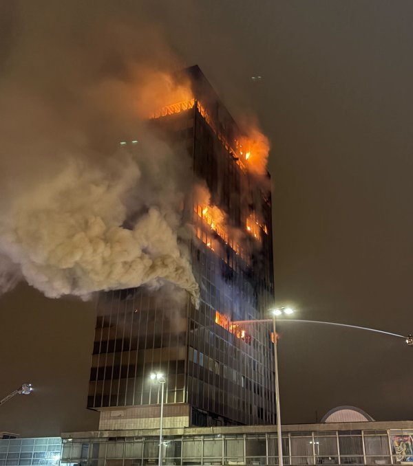 Požar u Vjesnikovom neboderu