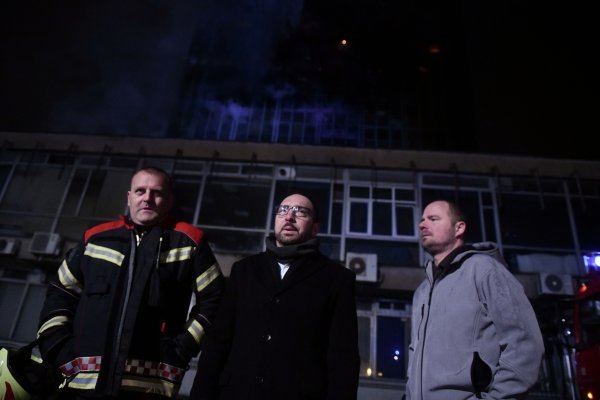 Tomislav Tomašević / Požar u Vjesnikovom neboderu