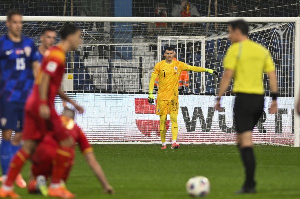 Jeste li primijetili što je rekao hrvatski komentator kod zicera Crne Gore u 92. minuti?