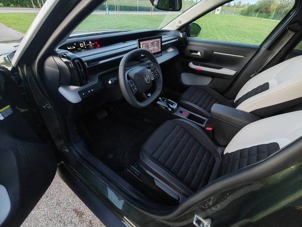 Citroën C3 Aircross MAX Hybrid 145 Automatic