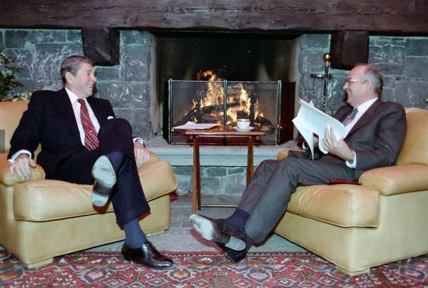 Ronald Reagan i Mihail Gorbačov