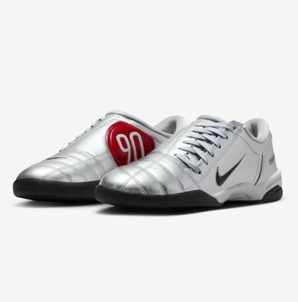 Nike, Total90