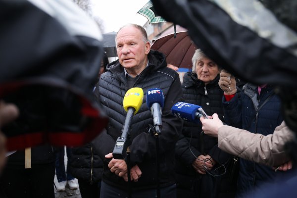 Kraj Bedekovčine održan mirni prosvjed zbog otpada