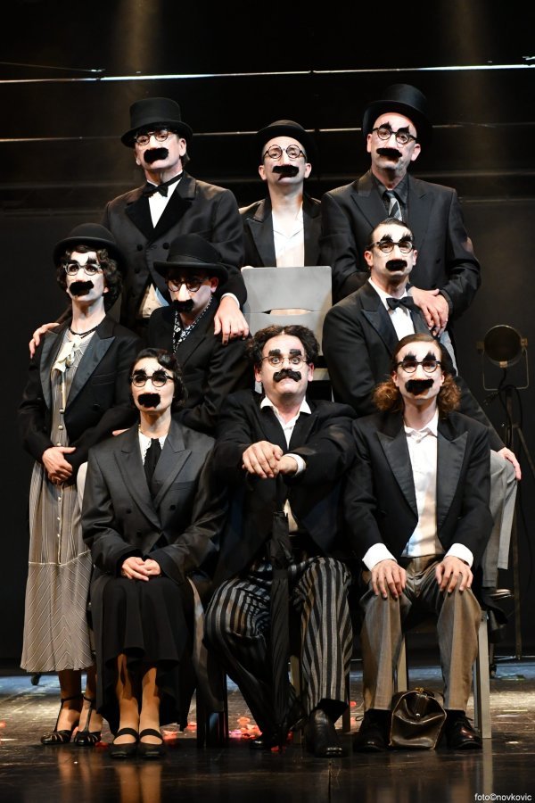 Još jedna hit-predstava, 'Juha braće Marx', autorski projekt redatelja Kokana Mladenovića