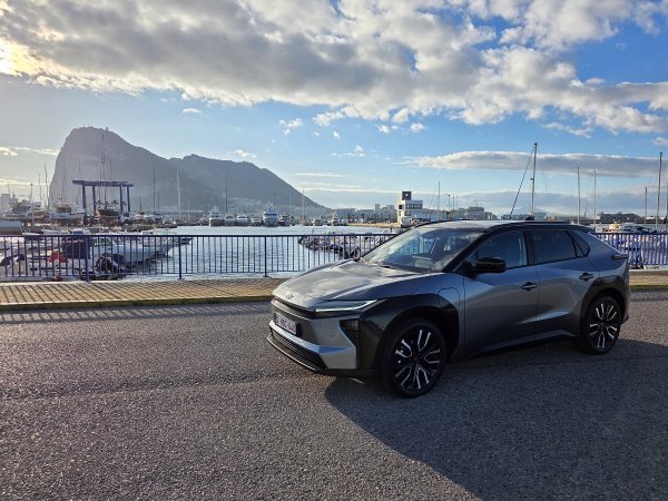 Toyota bZ4X - dinamička premijera